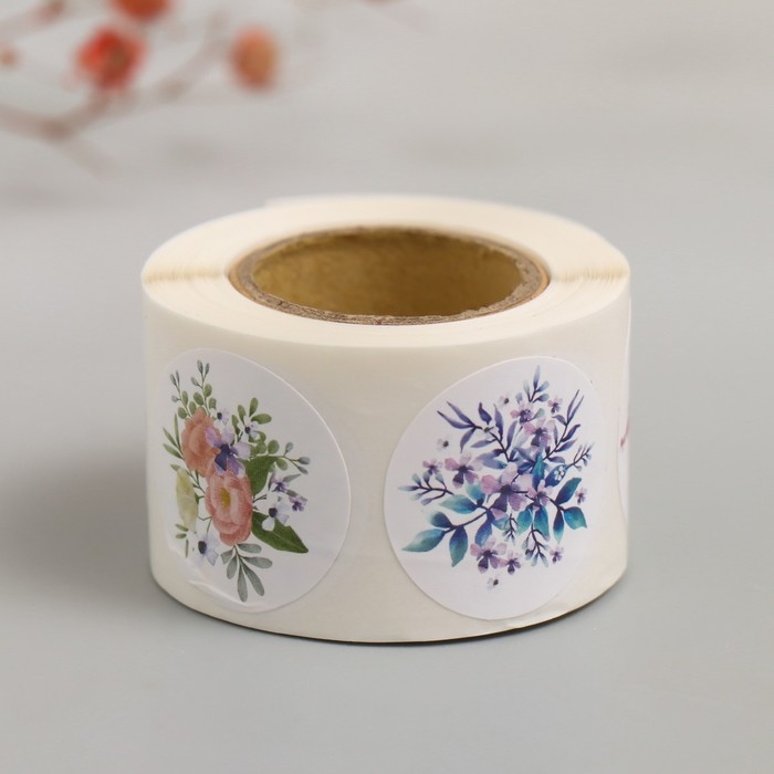 Наклейка бумага Наклейка бумага "Цветочные букеты" d=2,5 см 252 шт в рулоне