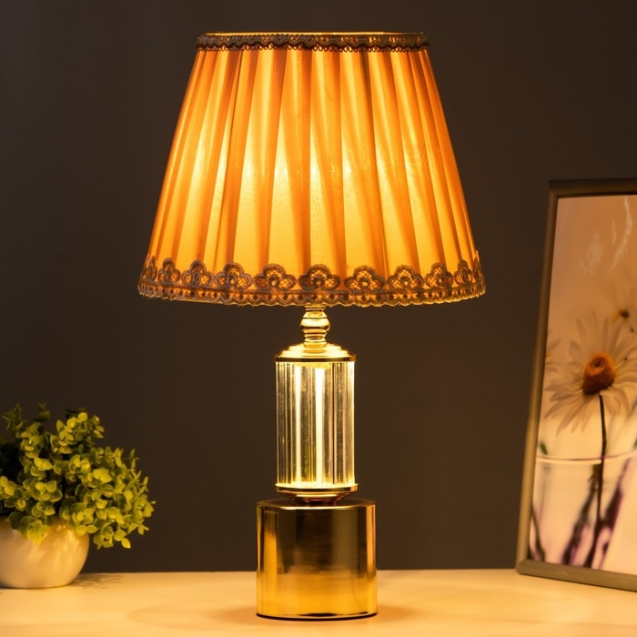 Настольная лампа Настольная лампа "Кади" Е27 40Вт золото 25х25х42 см RISALUX