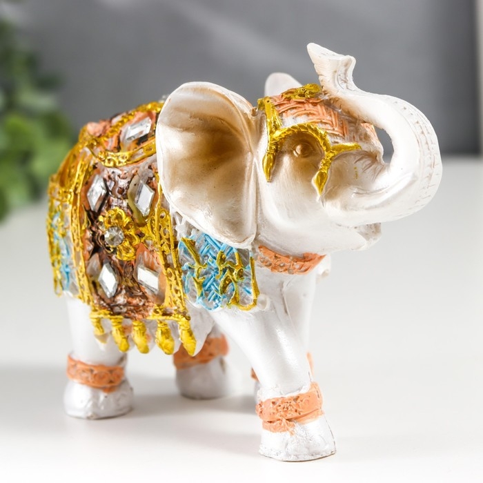 Сувенир полистоун Сувенир полистоун "Белый слон в золотой попоне с синими вставками" МИКС 9,5х5х7 см