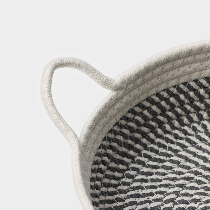 Корзина для хранения плетёная ручной работы LaDо́m «Визави», с ручками,34×25×7 см, цвет серый Корзина для хранения плетёная ручной работы LaDо́m «Визави», с ручками,34×25×7 см, цвет серый