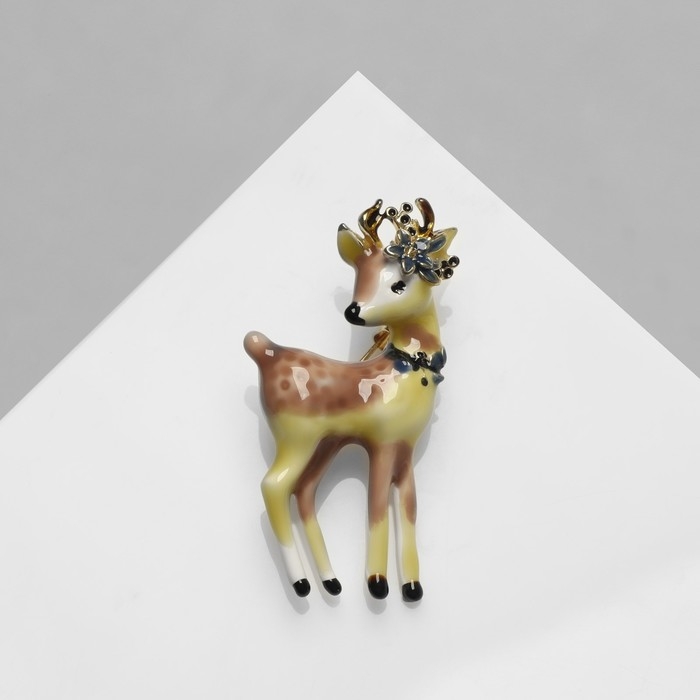 Брошь Брошь "Оленёнок" лесной, цветная в золоте