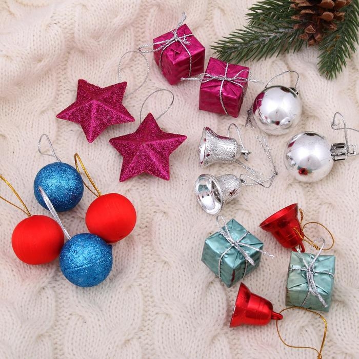 Набор украшений пластик 16 шт Набор украшений пластик 16 шт "Карнавал" (6 шаров, 4 подарка, 2 звезды, 4 колокольчика)