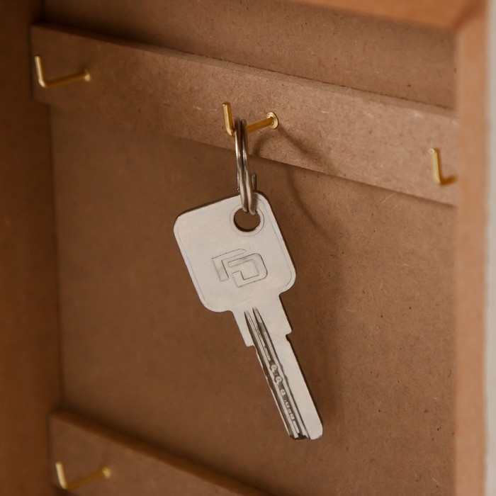 Ключница дерево 6 крючков Ключница дерево 6 крючков "Связка ключей" 19,5х5,5х26 см