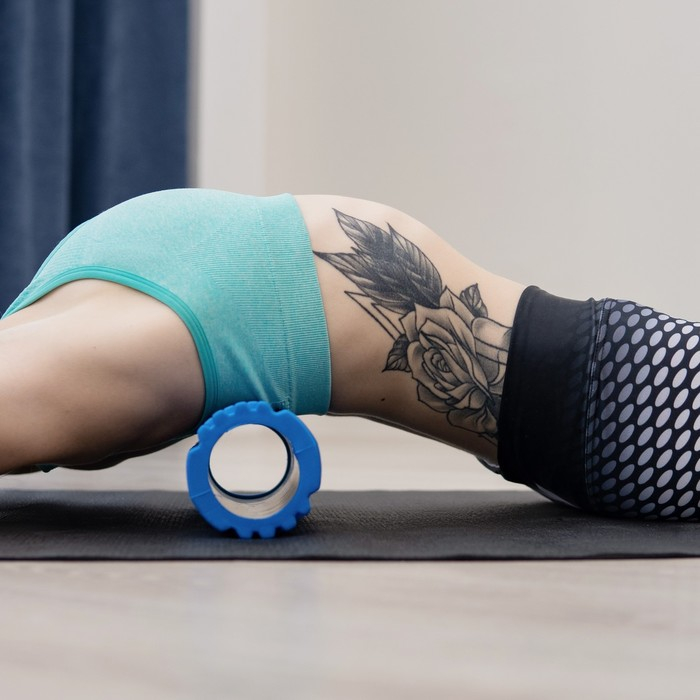 Ролик массажный Sangh, 30х10 см, цвет синий Ролик массажный Sangh, 30х10 см, цвет синий