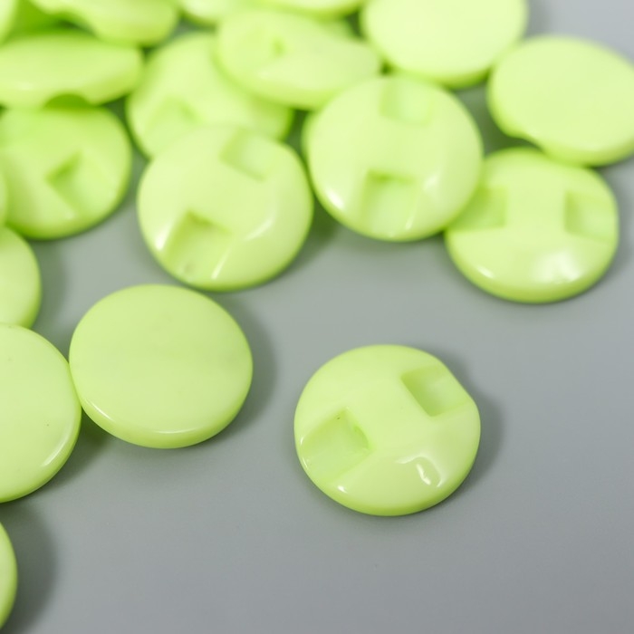 Пуговицы пластик на полуножке Пуговицы пластик на полуножке "Кругляш салат" 1,3х1,3 см набор 50 шт 2х5,5х5,5 см