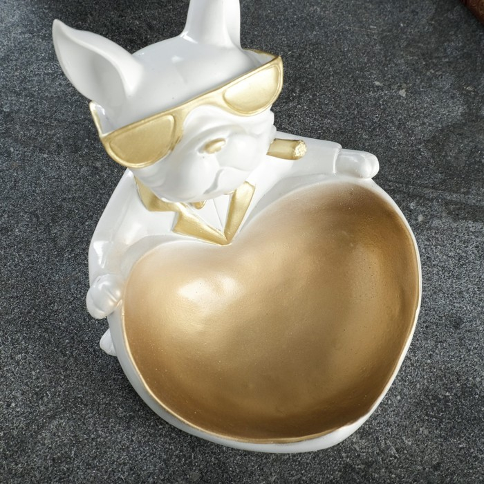 Подставка конфетница Подставка конфетница "Бульдог сидит" белая, 20х18х21см