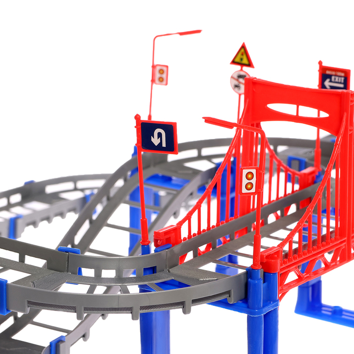 Детский автотрек «Крутой вираж», работает от батареек Детский автотрек «Крутой вираж», работает от батареек