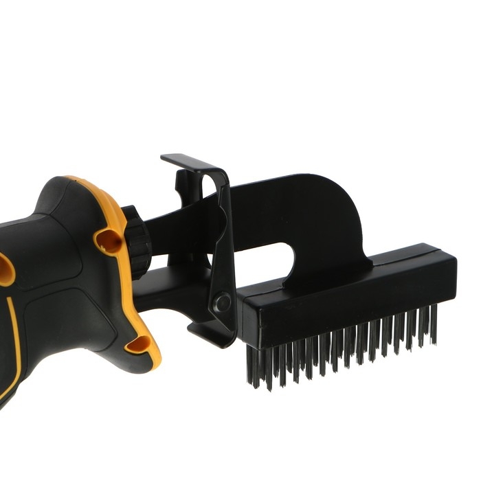 Насадка щетка для сабельной пилы ТУНДРА, металлическая, 185х98х110 мм Насадка щетка для сабельной пилы ТУНДРА, металлическая, 185х98х110 мм