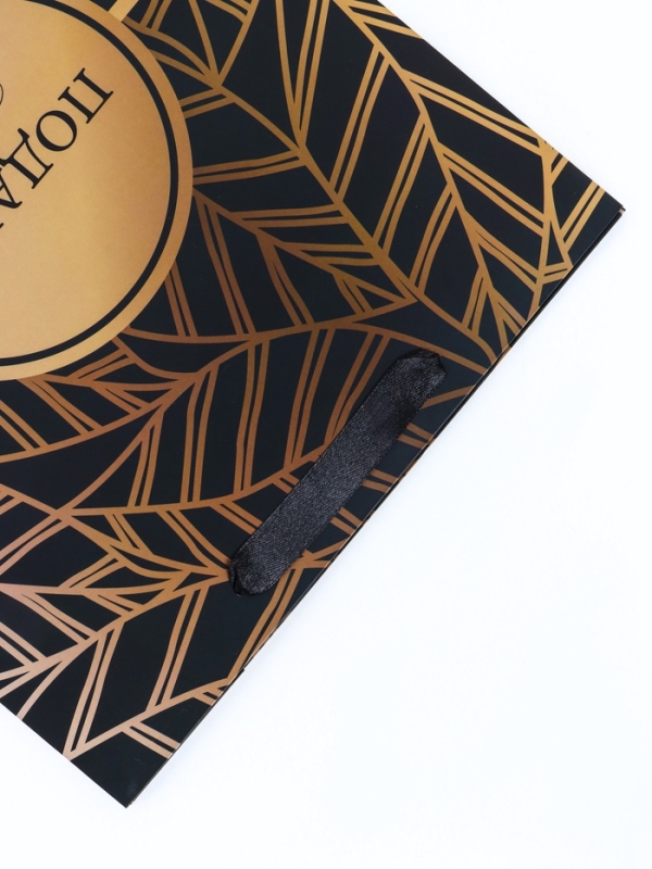 Пакет подарочный ламинированный вертикальный «Подарок», M 26 × 32 × 12 см