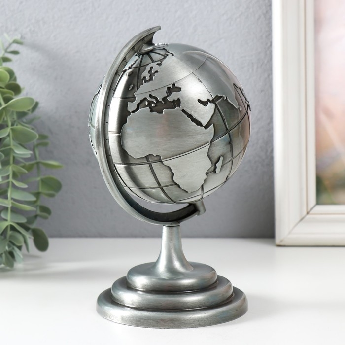 Сувенир металл  Сувенир металл "Глобус" серебро 10,5х11х18,5 см