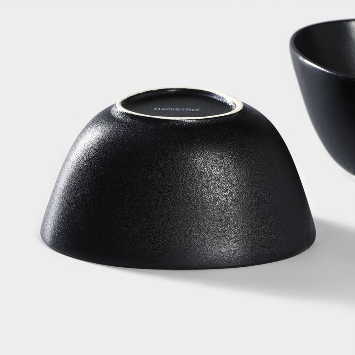 Салатник фарфоровый Magistro Carbon, 12×10,5 см, цвет чёрный Салатник фарфоровый Magistro Carbon, 12×10,5 см, цвет чёрный