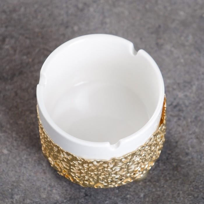 Кашпо на подставке  Кашпо на подставке "Алис" белое, 9х8,5см