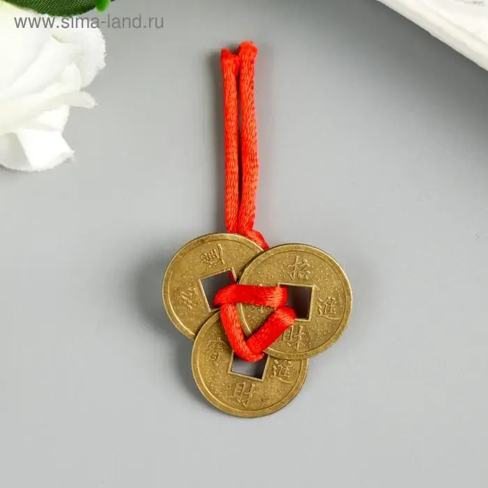 Подвеска 3 монеты бронза d=2 см Подвеска 3 монеты бронза d=2 см