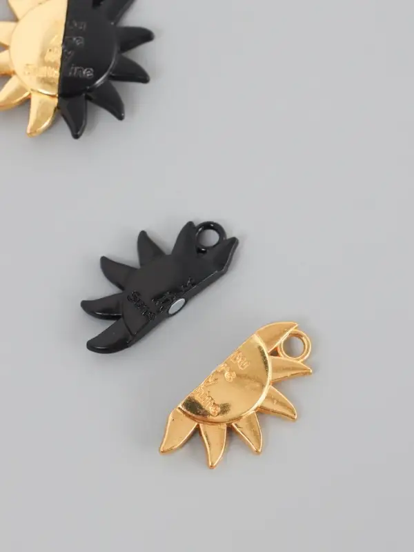 Замок магнитный металл Замок магнитный металл "Солнце" набор 2 шт чёрно-золотой 2,7х2,6 см