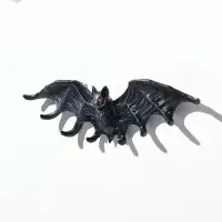 Крючки декоративные &laquo;Летучая мышь&raquo;, вешалка-ключница настенная