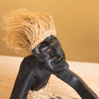Сувенир «Аборигены на качелях», 33×8×22 +/- 2 см, дерево