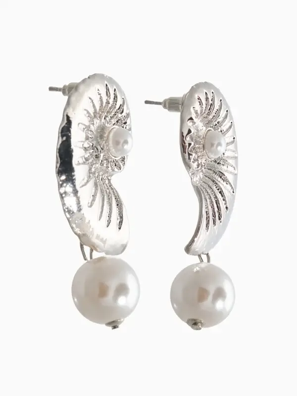 Серьги жемчуг "Ракушка", цвет белый в серебре