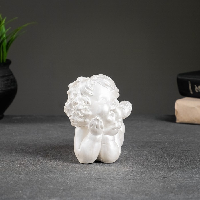 Фигура  Фигура "Ангел лежит на ладошках" перламутровый, 12х16х10см