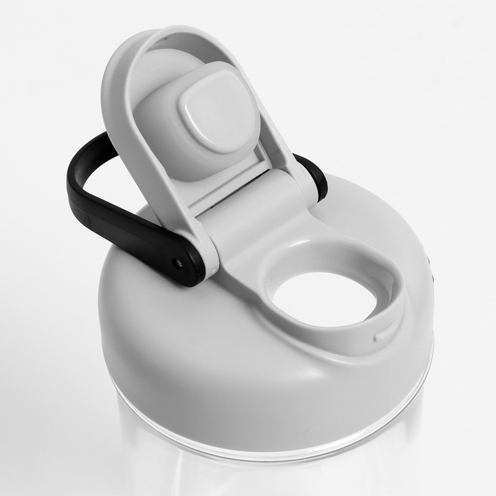 Шейкер спортивный для коктейлей и воды 550 мл, с мерной шкалой, тритан, 7.5 х 18 см