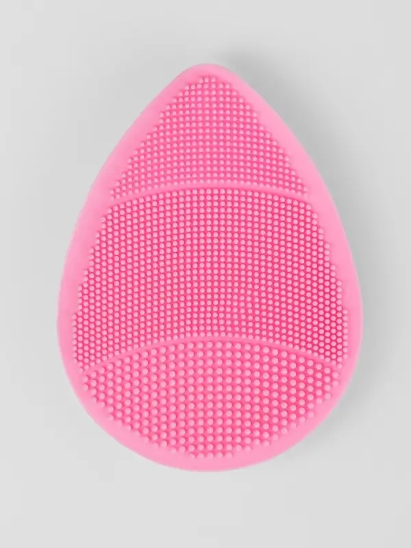 Щётка для умывания &laquo;Капля&raquo; на присоске, 9&times;7 см, МИКС