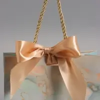 Пакет подарочный "Мрамор" , голубой , с бантиком , 19 х 15 х 7 см