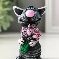 Фигурка полистоун &laquo;Кот с цветами&raquo;, 8 см