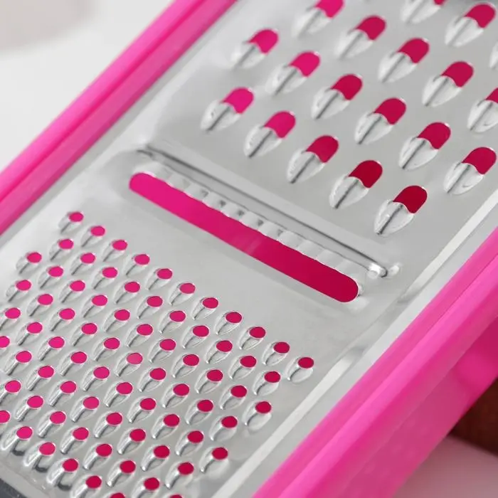 Тёрка с контейнером «Маргарита», 26×12×7 см, цвет МИКС Тёрка с контейнером «Маргарита», 26×12×7 см, цвет МИКС