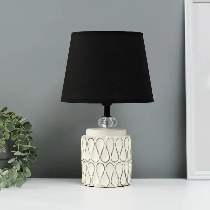 Лампа настольная RISALUX &laquo;Медитация&raquo;, Е14, 40 Вт, бежевая, 20&times;20&times;35 см