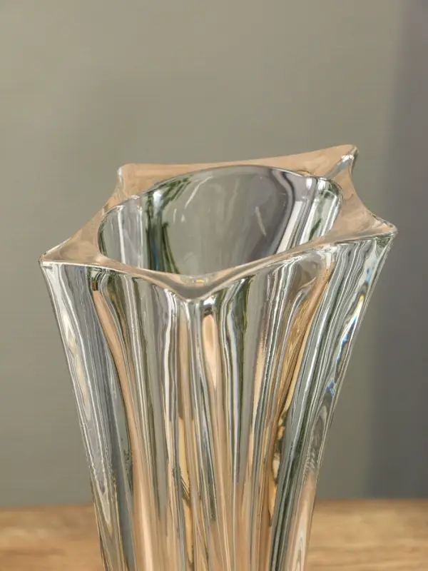 Ваза стекло настольная  Ваза стекло настольная "Лесли" 25х14,5 см, прозрачный