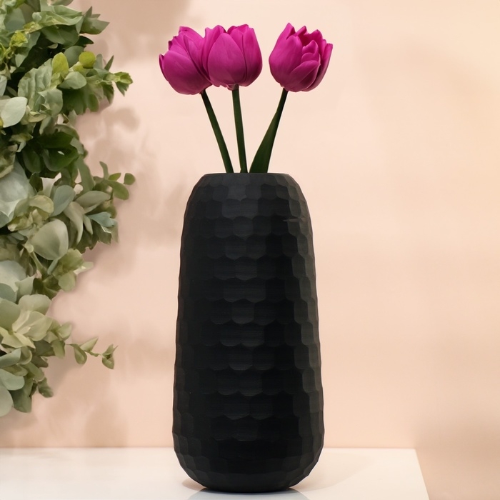 Ваза для цветов «Сара» из черного стекла 31 х 15 х 15 см Ваза для цветов «Сара» из черного стекла 31 х 15 х 15 см