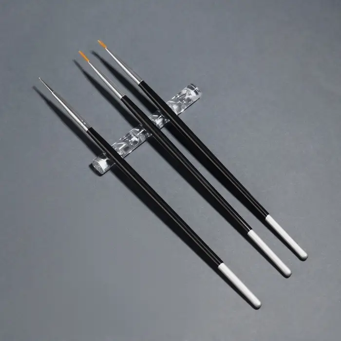 Подставка для маникюрных кистей «MINI», 5 секций, 8×1 см, прозрачная Подставка для маникюрных кистей «MINI», 5 секций, 8×1 см, прозрачная