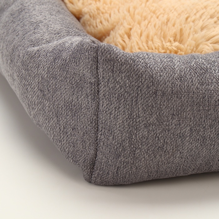 Лежанка для животных, 60*50*15 см, рогожка, синтепон, искусс. Мех, СЕРАЯ Лежанка для животных, 60*50*15 см, рогожка, синтепон, искусс. Мех, СЕРАЯ