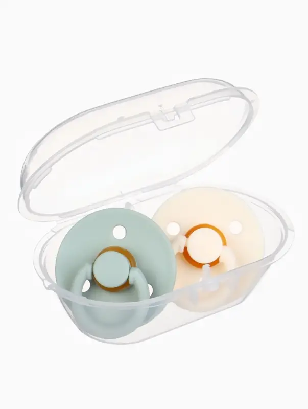 Набор классических пустышек, 2 шт., латекс, цв.айвори/зеленый, в контейнере, от 0 +., M&B Набор классических пустышек, 2 шт., латекс, цв.айвори/зеленый, в контейнере, от 0 +., M&B