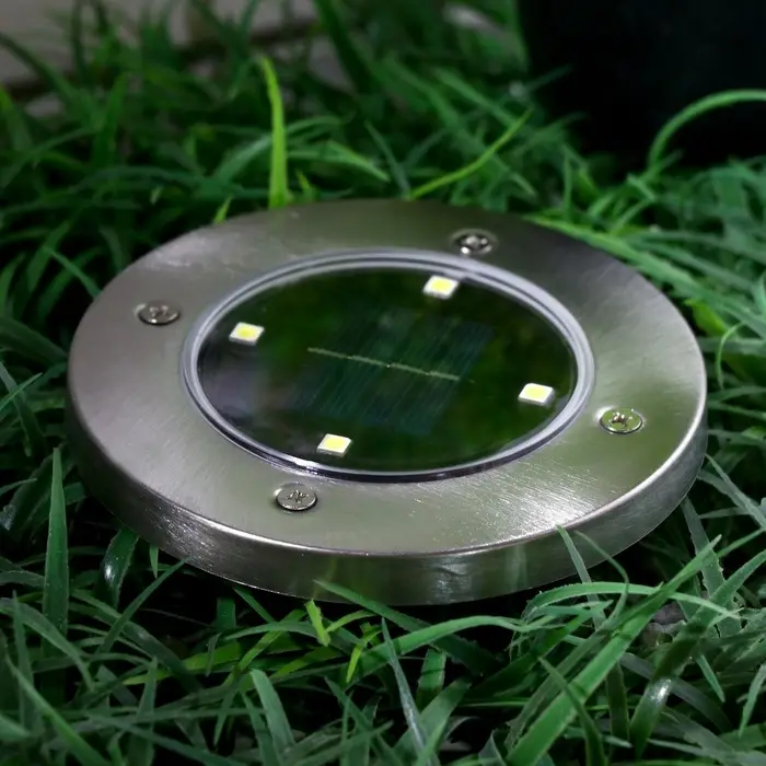 Садовый светильник на солнечной батарее, 4 LED, свечение белое Садовый светильник на солнечной батарее, 4 LED, свечение белое