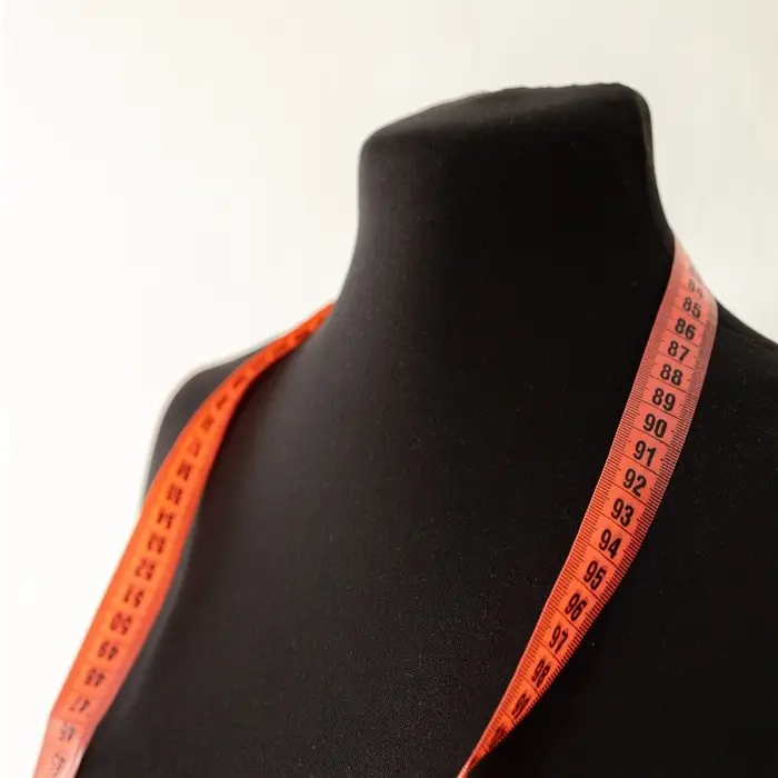 Сантиметровая лента портновская, в футляре, 1.7×150 см (см/дюймы), МИКС Сантиметровая лента портновская, в футляре, 1.7×150 см (см/дюймы), МИКС