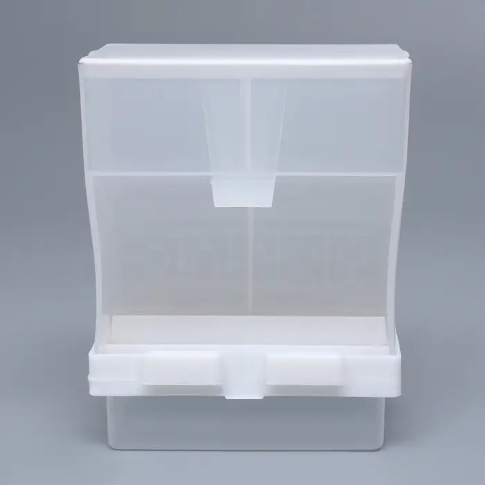 Автокормушка для птиц &laquo;Пижон&raquo;, 8.5&times;8&times;15.4 см, пластик, белая