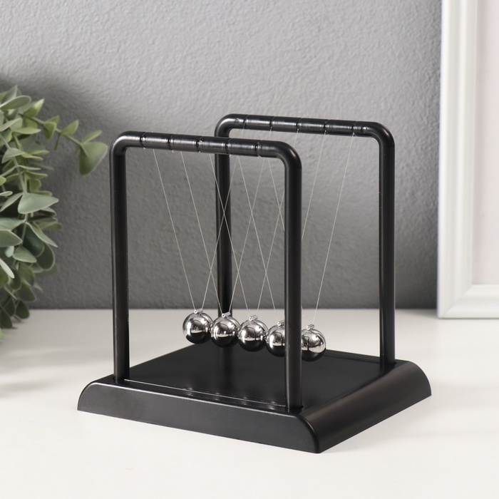 Маятник Маятник "Антистресс" чёрный 11,4х13,5х13,7 см