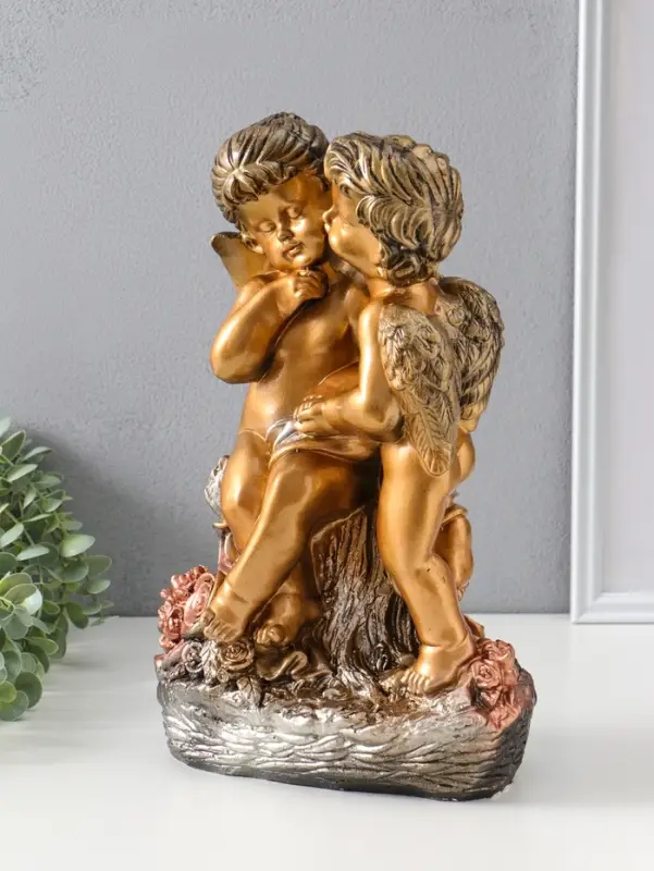 Фигура гипс &laquo;Ангел поцелуй&raquo;, 37&times;23&times;13 см