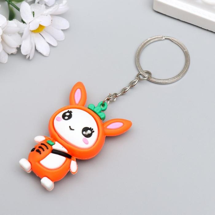 Брелок резина  Брелок резина "Зайка с морковкой" МИКС 5х3,5х1,7 см