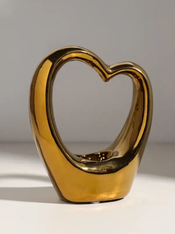 Подсвечник на 1 свечу &laquo;Сердце&raquo;, d=4 см, золото, 14.5&times;6&times;17 см