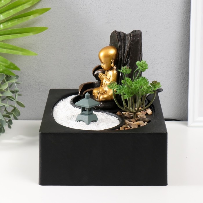 Фонтан настольный от сети, подсветка  Фонтан настольный от сети, подсветка "Маленький хотей - Гармония" 29х21х22 см