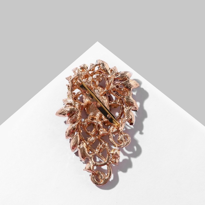 Брошь «Императрица» лавра, цвет шампанского в золоте Брошь «Императрица» лавра, цвет шампанского в золоте
