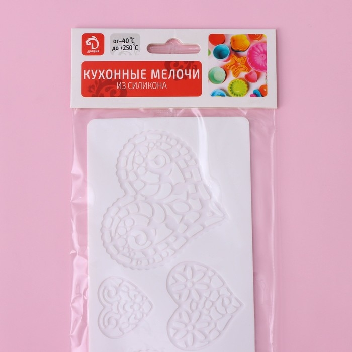 Коврик для айсинга Доляна «Сердца», силикон, 37,5×8×0,1 см, цвет белый Коврик для айсинга Доляна «Сердца», силикон, 37,5×8×0,1 см, цвет белый