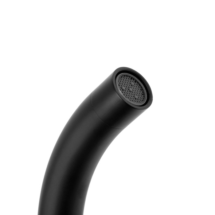 Cмеситель для кухни Accoona A4594F, однорычажный, высокий излив, латунь, черный Cмеситель для кухни Accoona A4594F, однорычажный, высокий излив, латунь, черный