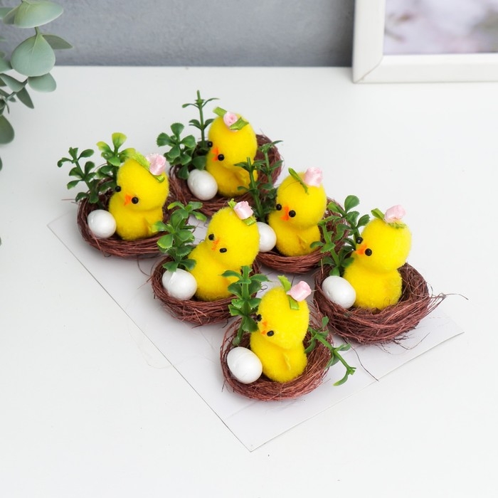 Сувенир пасхальный Сувенир пасхальный "Цыплёнок с розой и яичком в гнезде с цветком" набор 6 шт 3х4х4 см