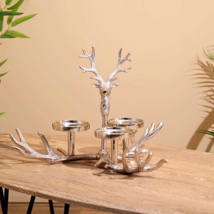 Подсвечник на 3 свечи Подсвечник на 3 свечи "Рога" алюминий 42х42х30 см