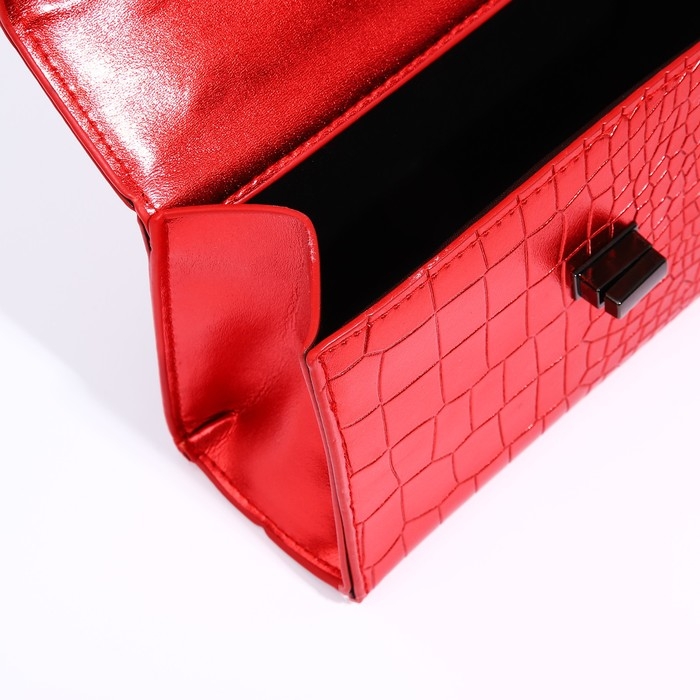 Сумка-мессенджер на застёжке, цвет красный Сумка-мессенджер на застёжке, цвет красный