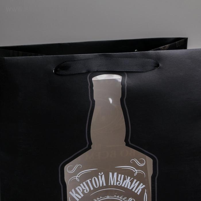 Пакет подарочный ламинированный с пластиковым окном, упаковка, &laquo;Крутой мужик&raquo;, 30,5 х 25 х 17,5 см