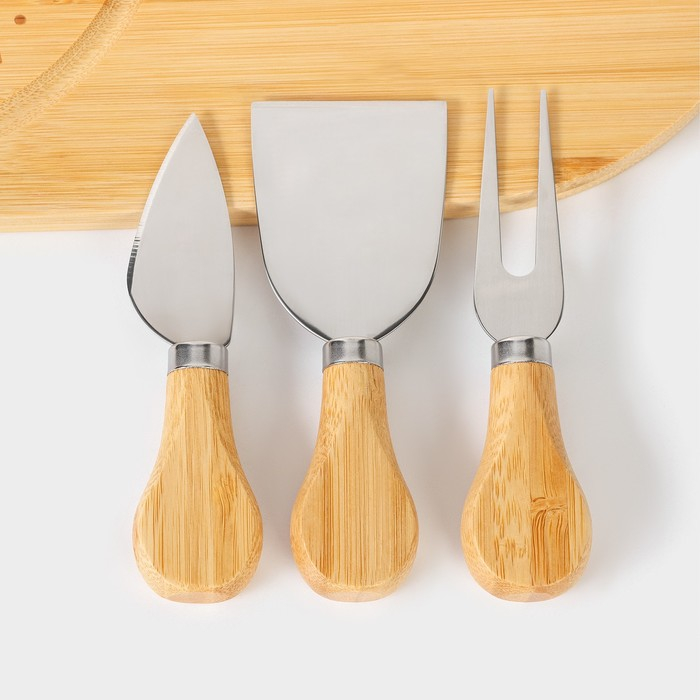 Набор для подачи сыра Доляна Cheese, 3 ножа, доска 32,5×18 см, бамбук Набор для подачи сыра Доляна Cheese, 3 ножа, доска 32,5×18 см, бамбук