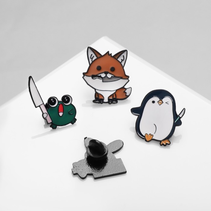 Набор значков (4 шт.) «Опасные зверюшки», цветной в чёрном металле Набор значков (4 шт.) «Опасные зверюшки», цветной в чёрном металле